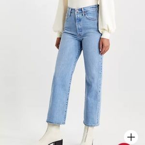 Levi’s Ribcage Straight Ankle Jeans
